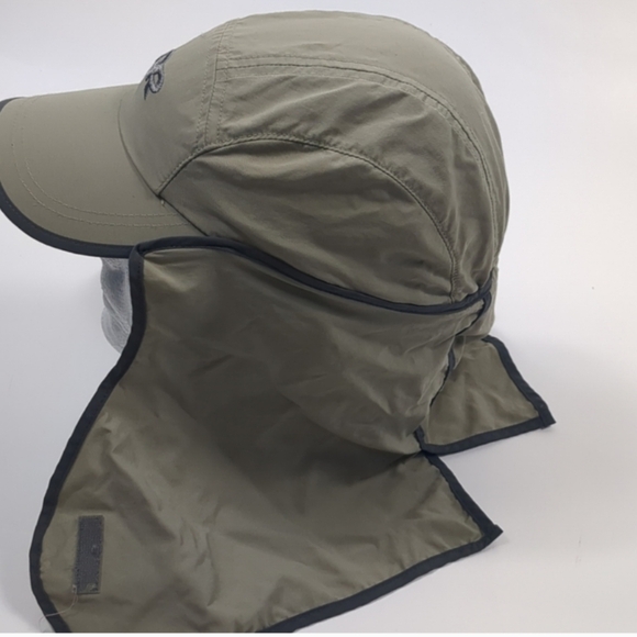 Outdoor Research Sun Protection Cap with Neck Flap (Children Size M) - Picture 3 of 5